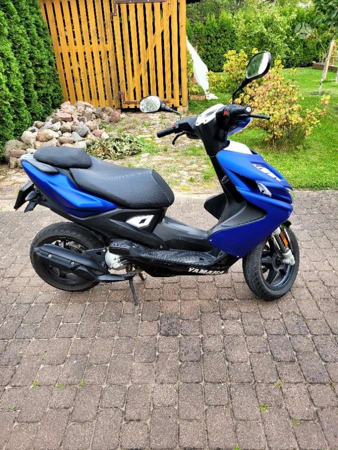 Yamaha Aerox 50cc, мотороллеры / мопеды