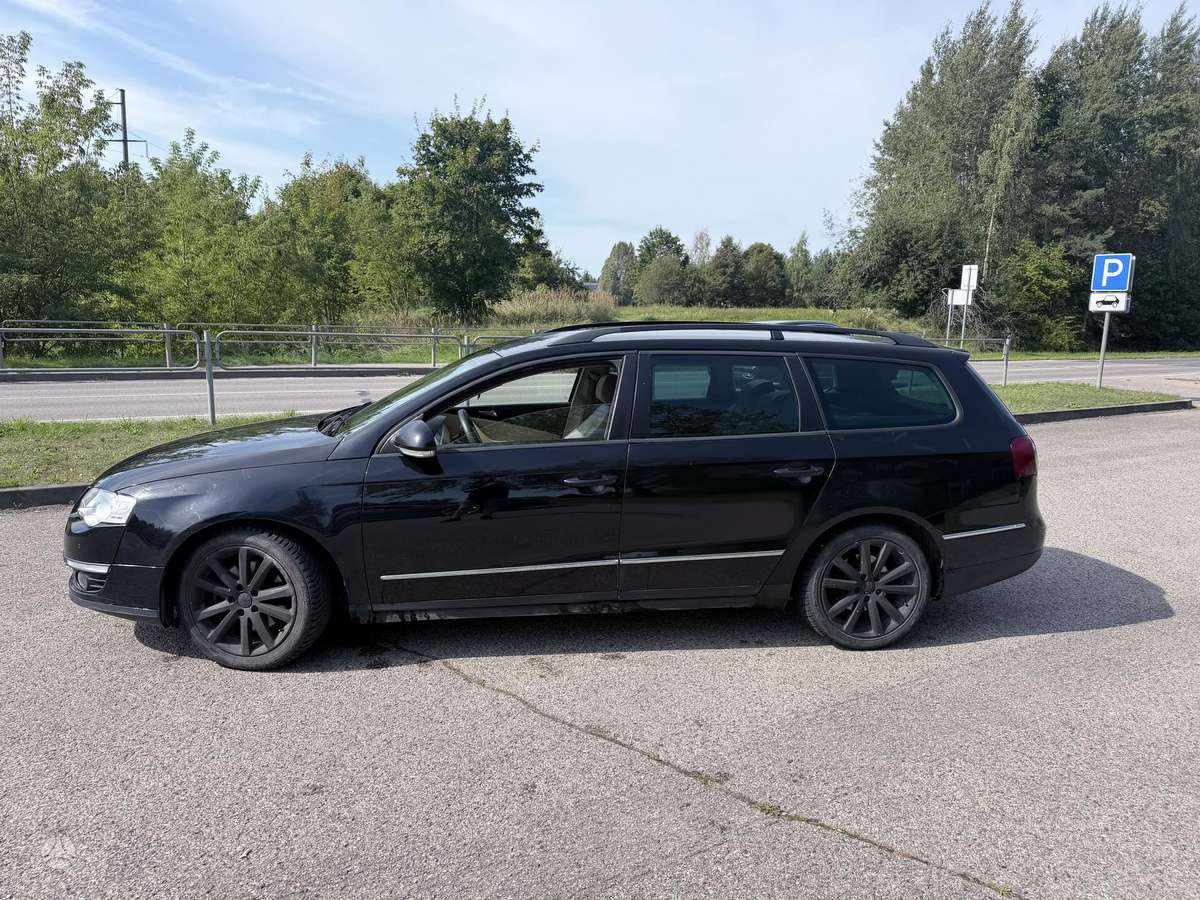 Volkswagen Passat - 2