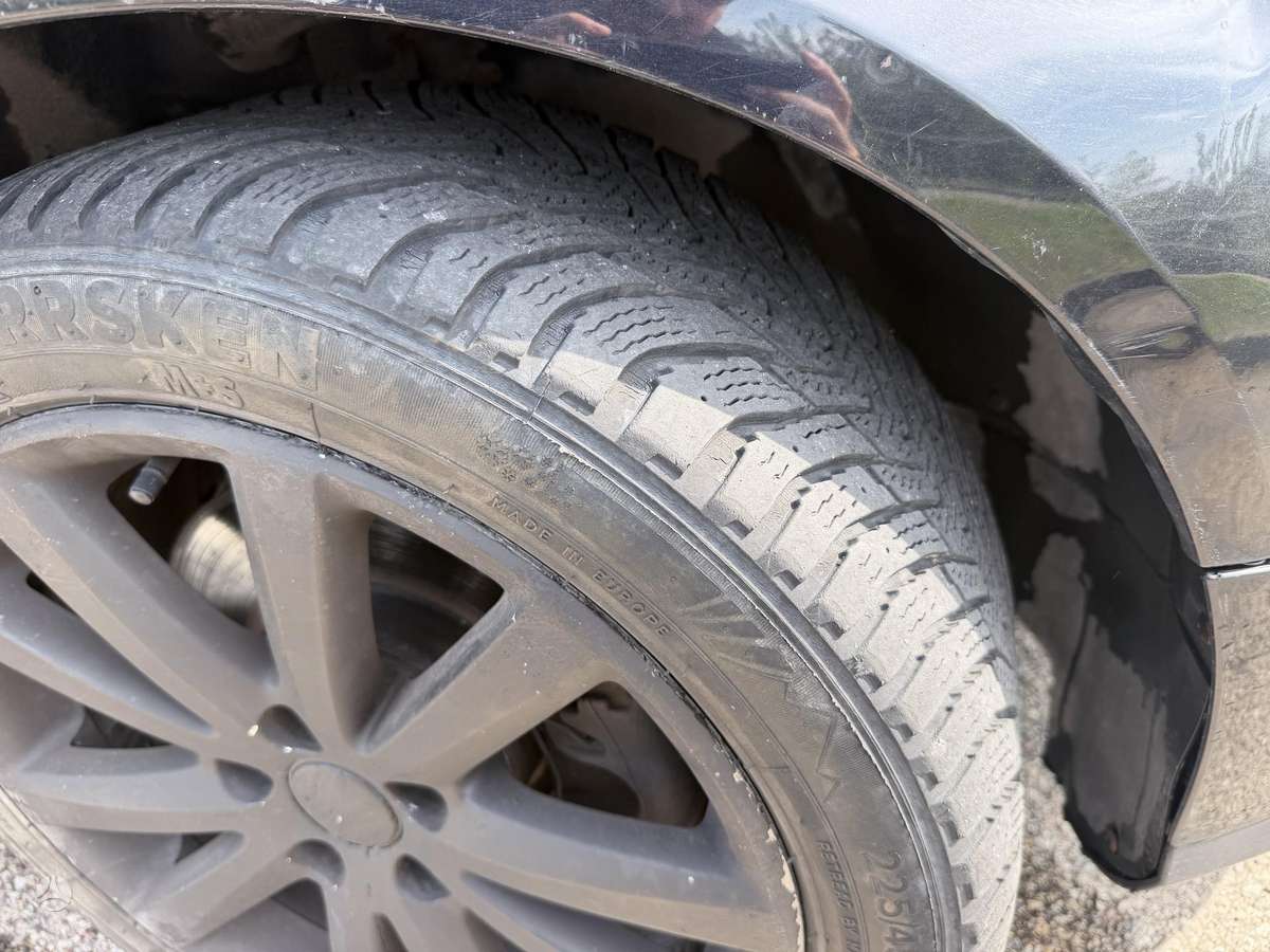 Volkswagen Passat - 9