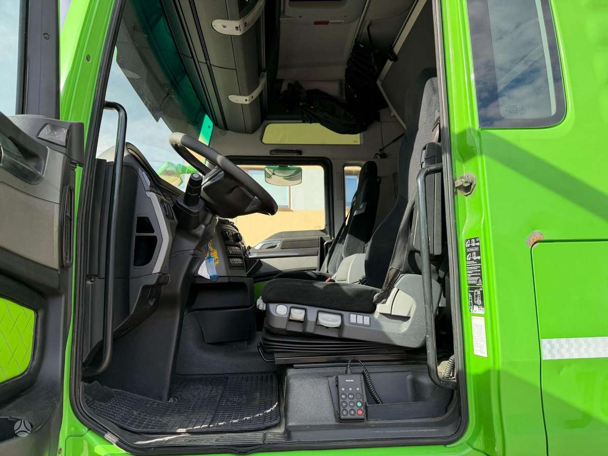 MAN TGX 26.480, konteinerių gabenimo