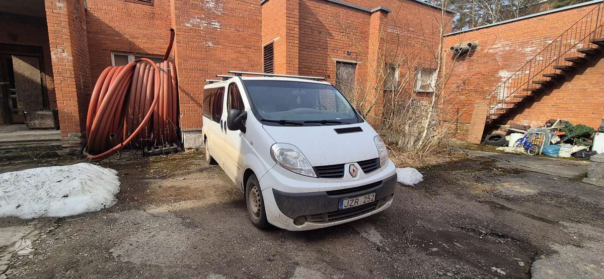 Renault Trafic, 2.0 l., Минивэн