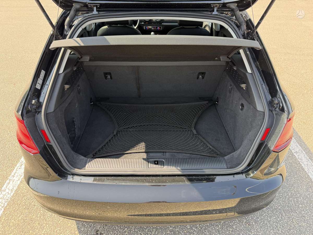 Audi A3, 2.0 l., Хэтчбек