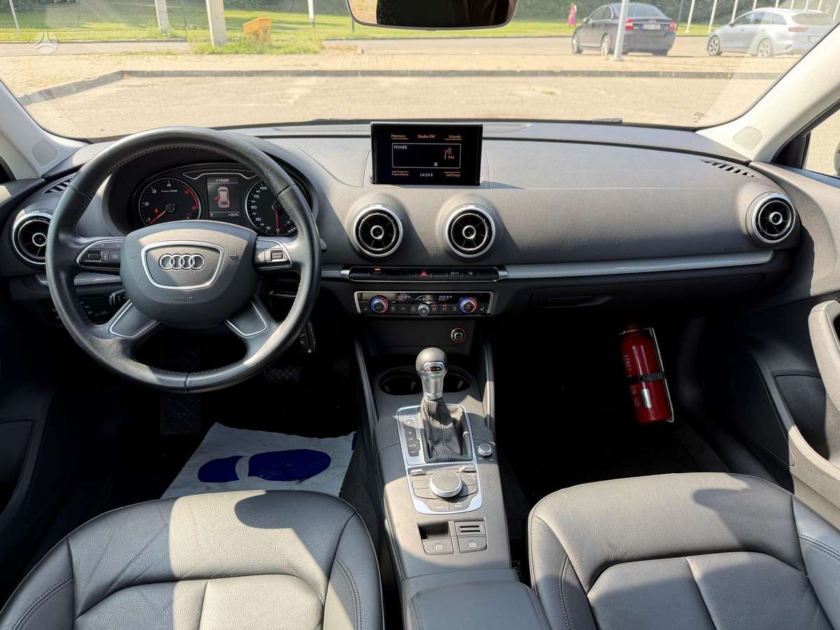 Audi A3, 2.0 l., Хэтчбек