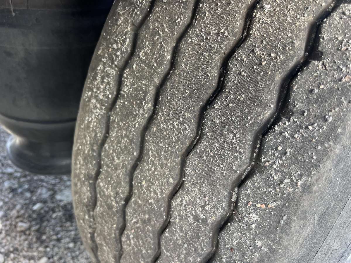 Krone, užuolaidinės / tentinės