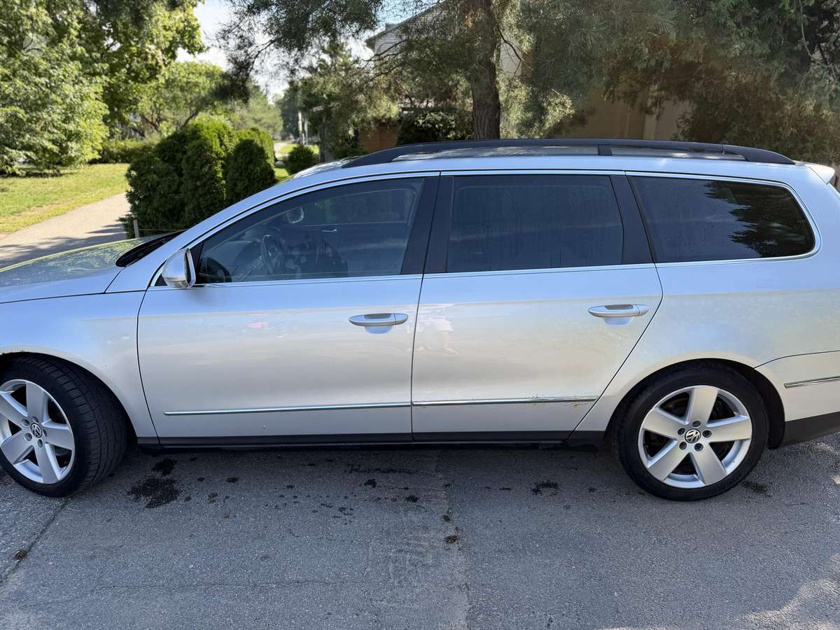 Volkswagen Passat - 9