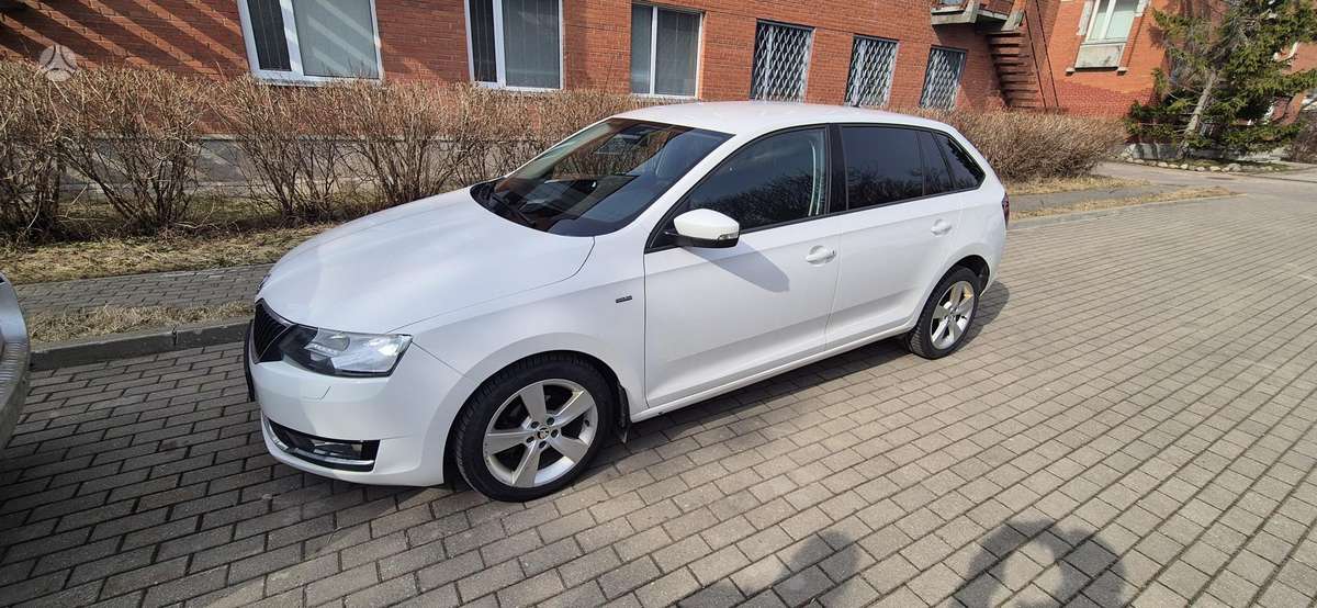 Škoda Rapid - 1