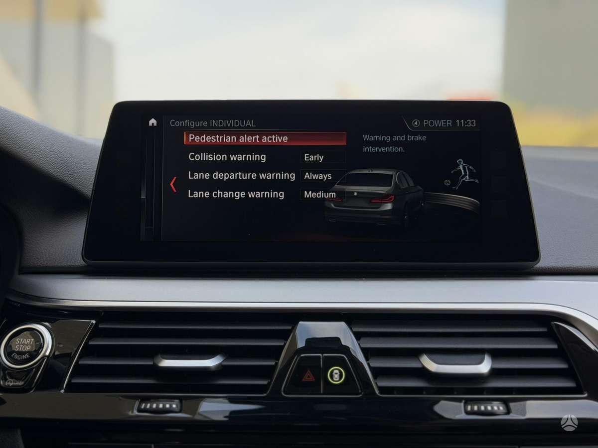BMW 520, 2.0 l., Седан