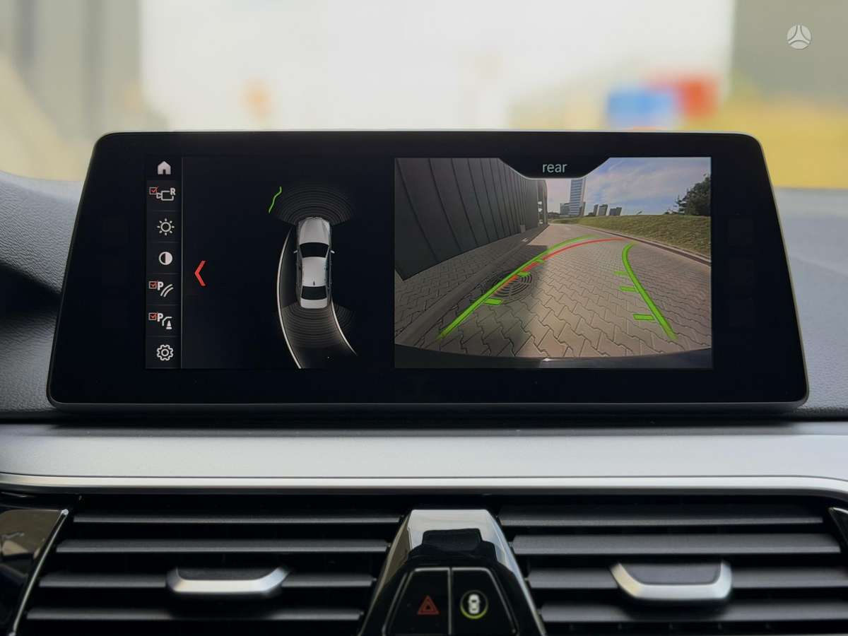 BMW 520, 2.0 l., Седан