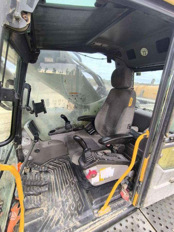 Volvo EC460CL, ekskavatoriai