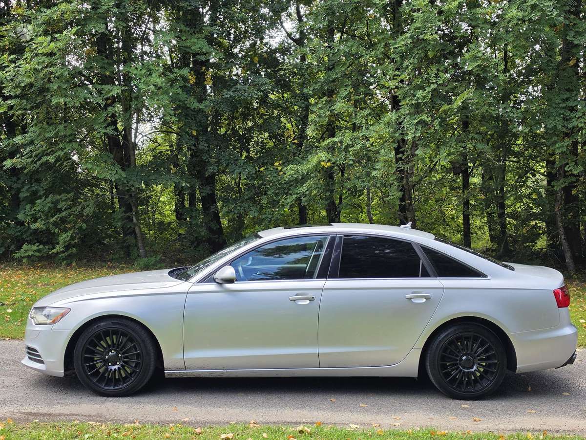 Audi A6, 3.0 l., Седан