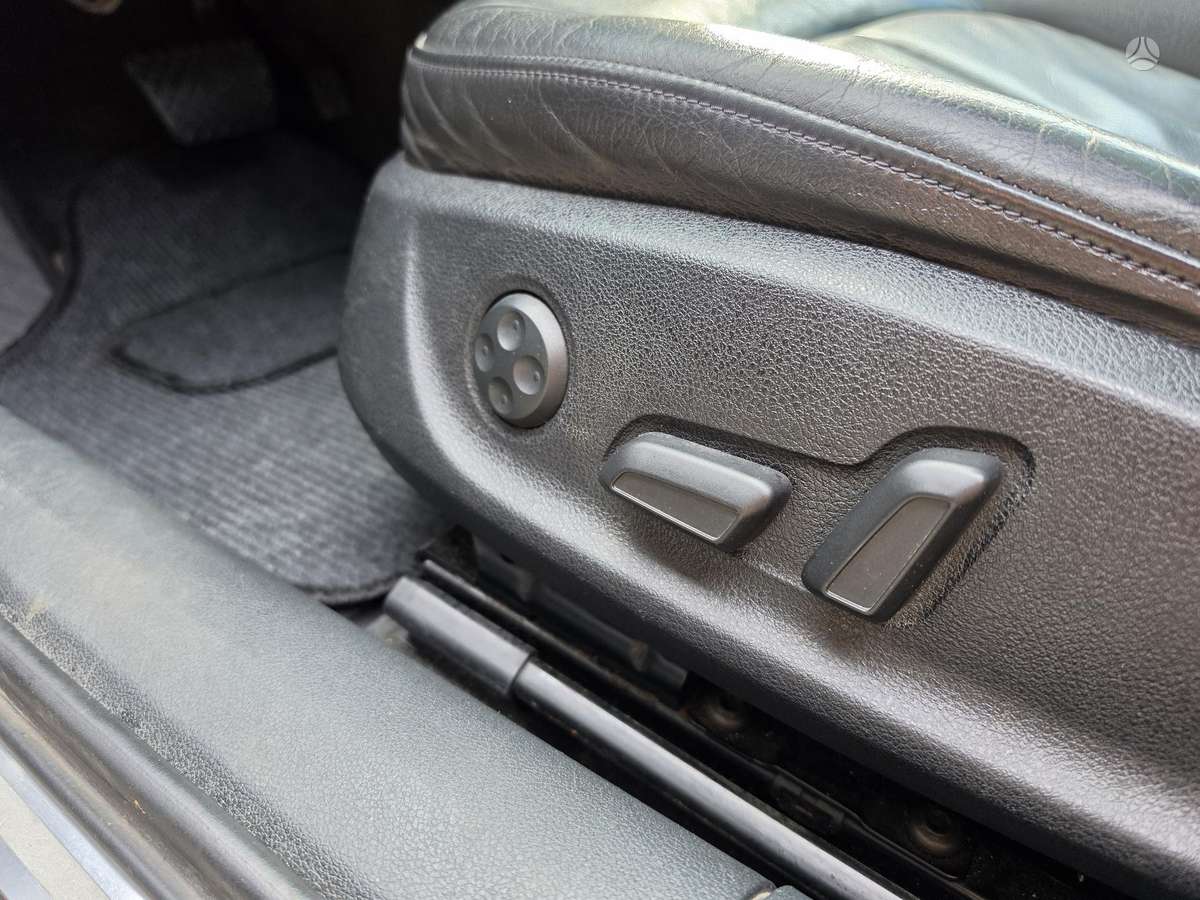 Audi A6, 3.0 l., Седан