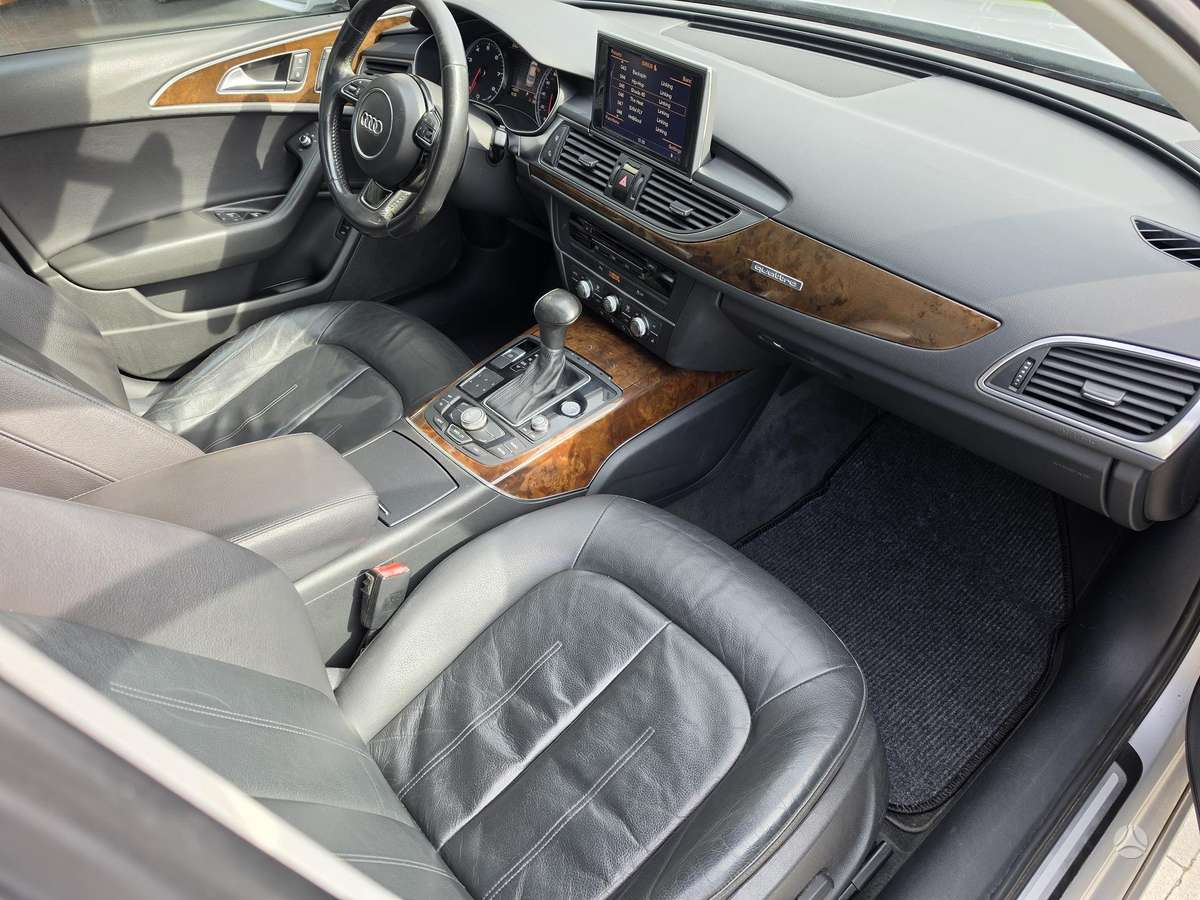 Audi A6, 3.0 l., Седан