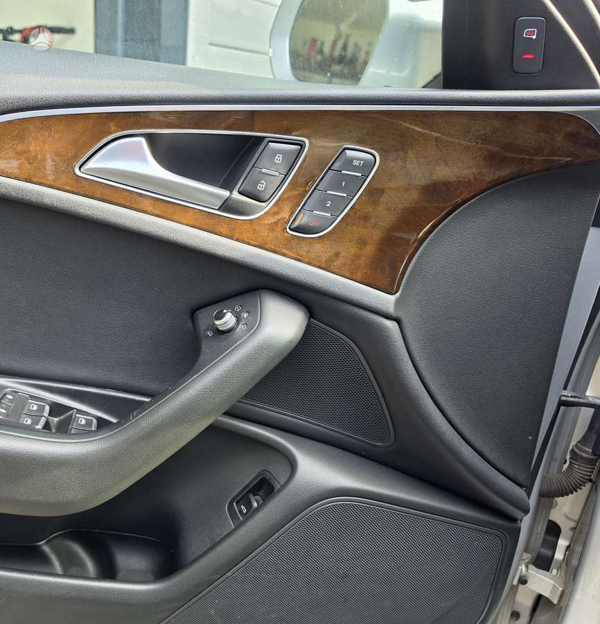 Audi A6, 3.0 l., Седан