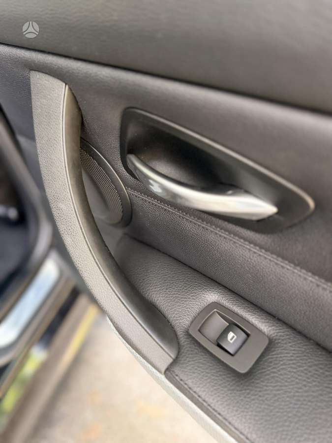 BMW 318, 2.0 l., wagon