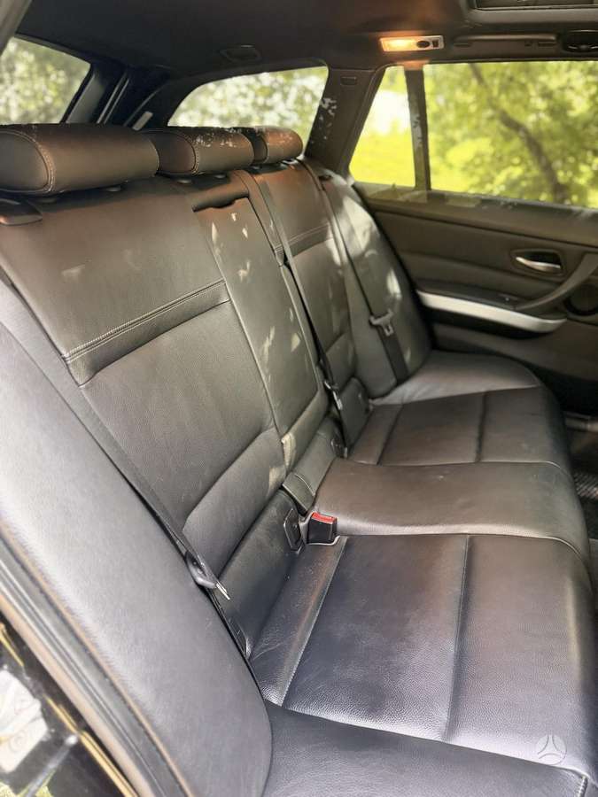 BMW 318, 2.0 l., wagon