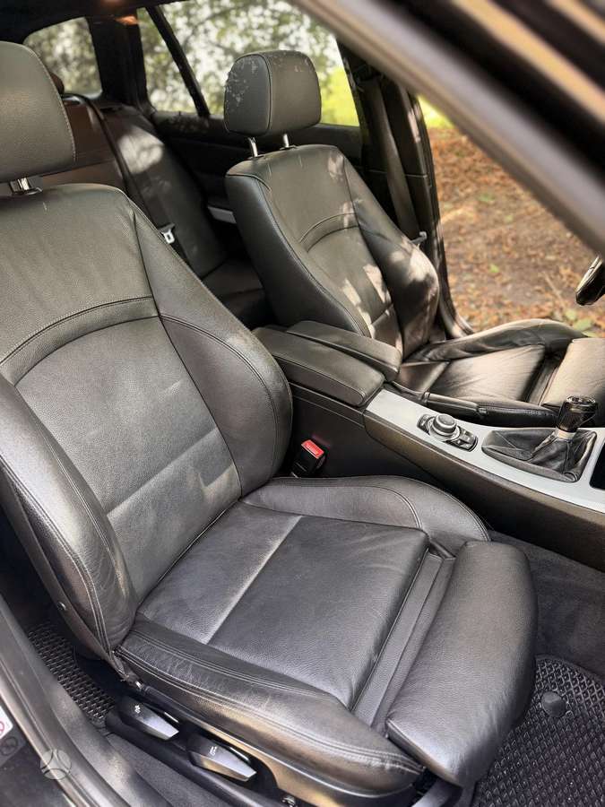 BMW 318, 2.0 l., wagon