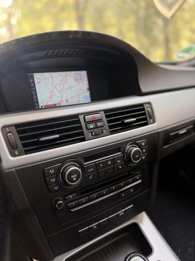 BMW 318, 2.0 l., wagon