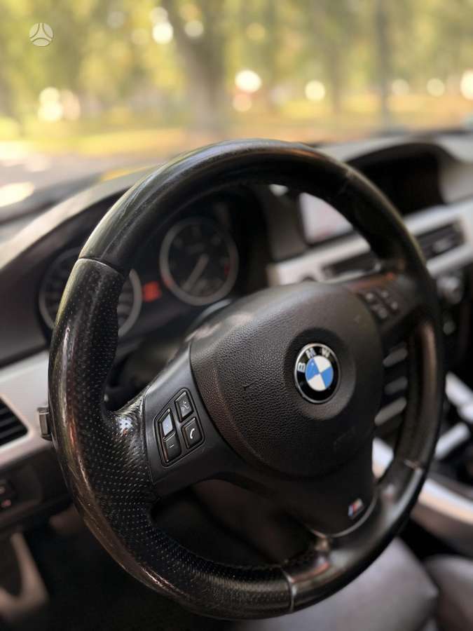 BMW 318, 2.0 l., wagon