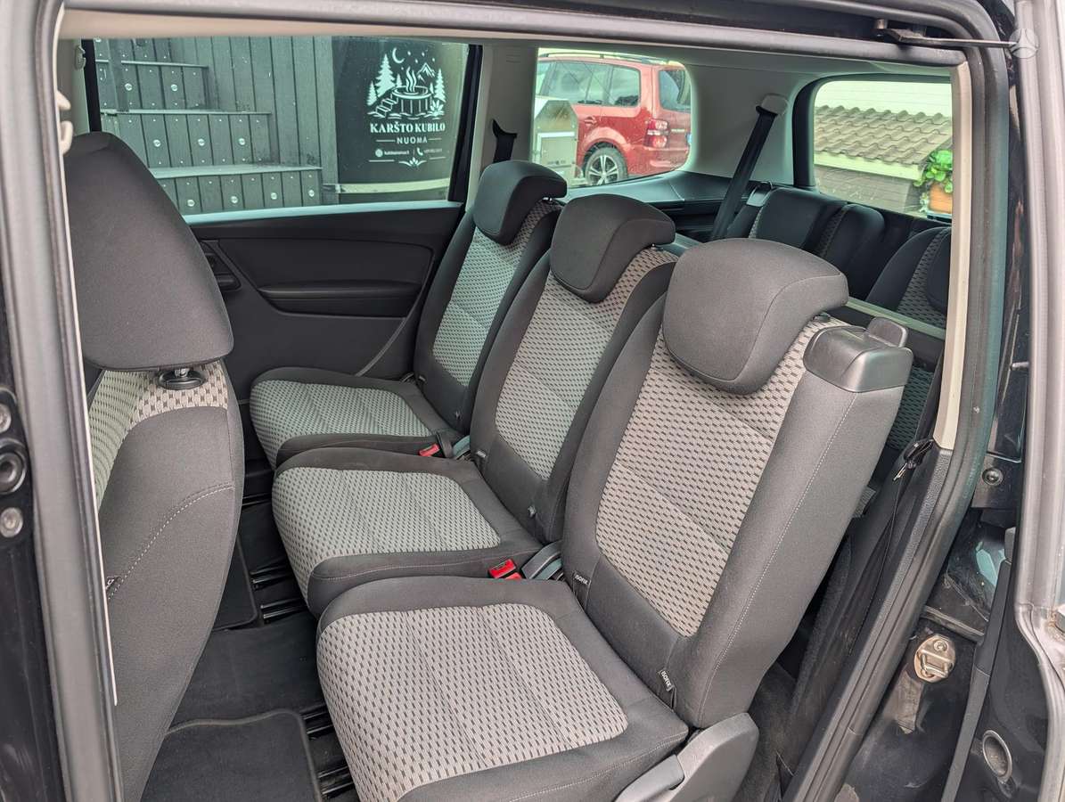 Volkswagen Sharan - 9