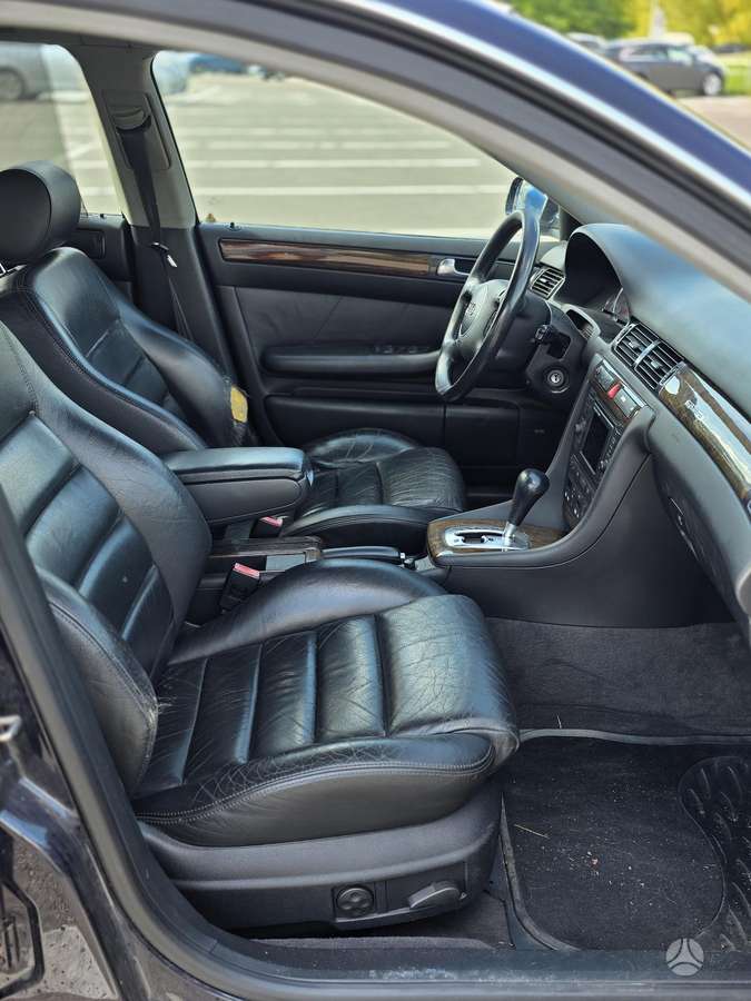 Audi A6, 2.5 l., universalas