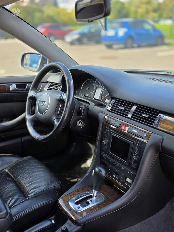 Audi A6, 2.5 l., universalas