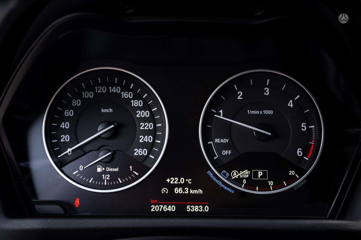 BMW X1, 2.0 l., off-road / crossover