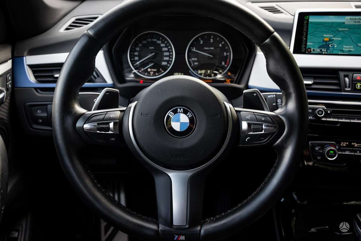 BMW X1, 2.0 l., Внедорожник / Кроссовер
