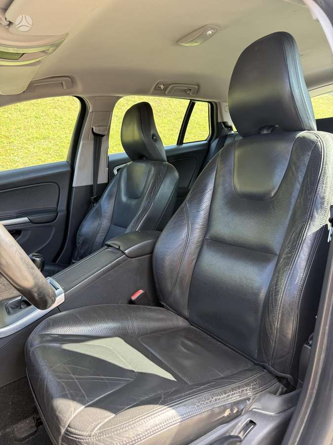 Volvo V60, 1.6 l., Универсал