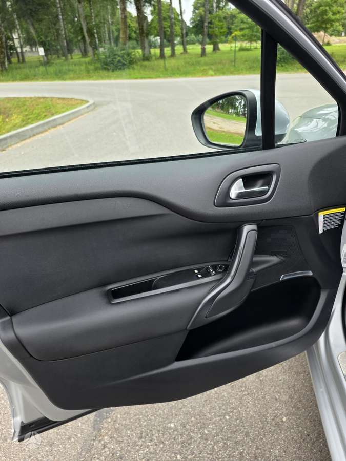 Citroen DS4, 1.6 l., hatchback