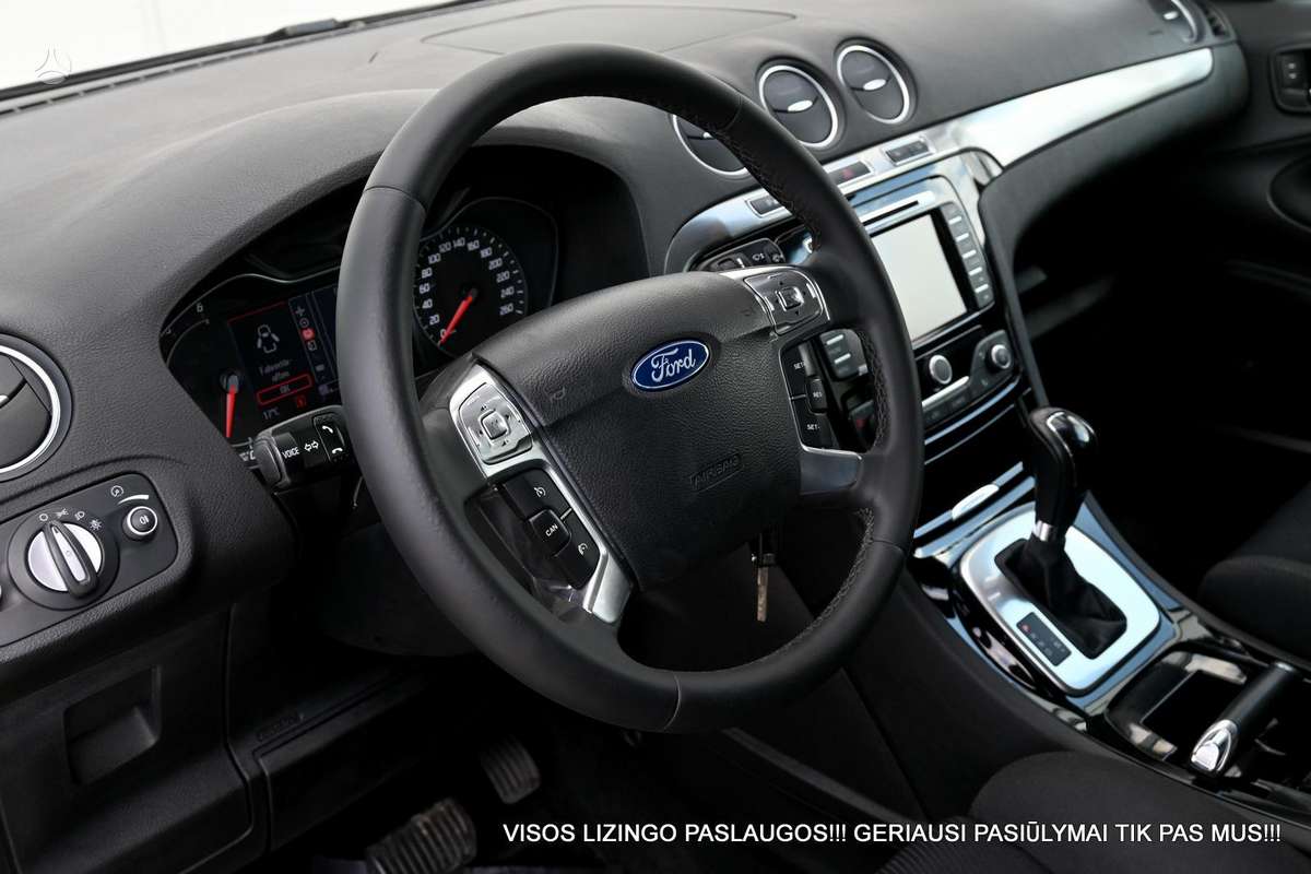 Ford S-MAX 2010 — photo 19