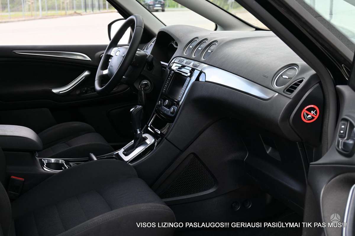 Ford S-MAX 2010 — photo 23