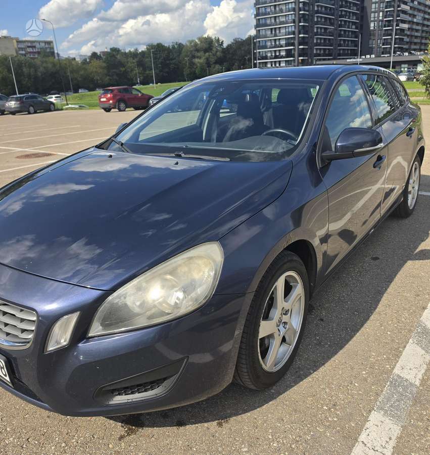 Volvo V60 - 2