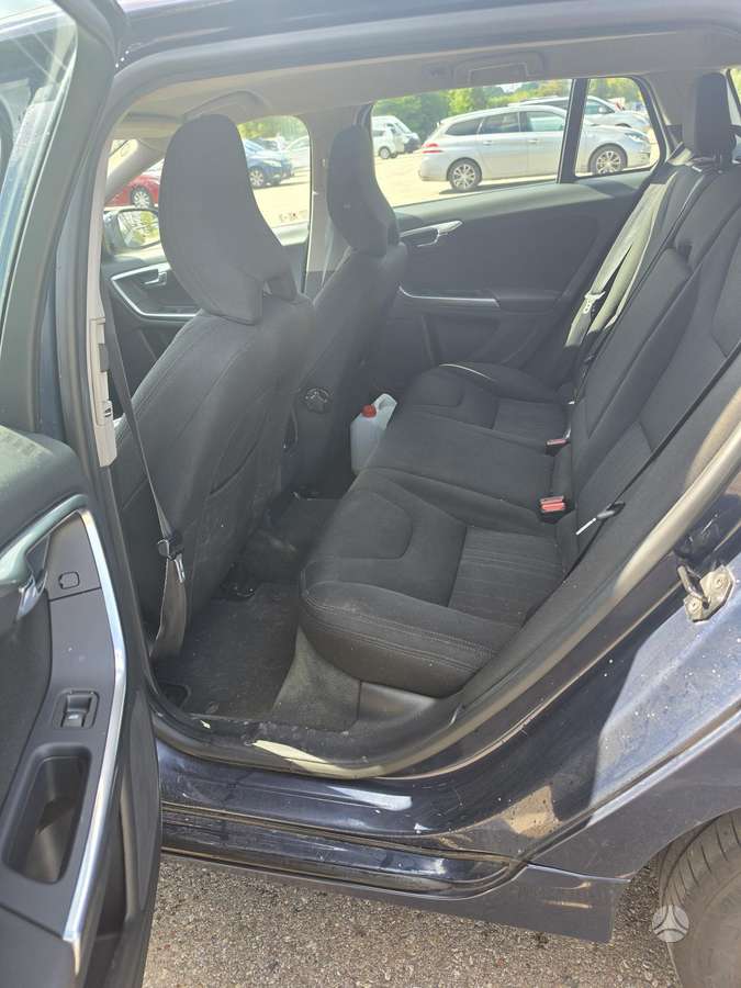 Volvo V60 - 9