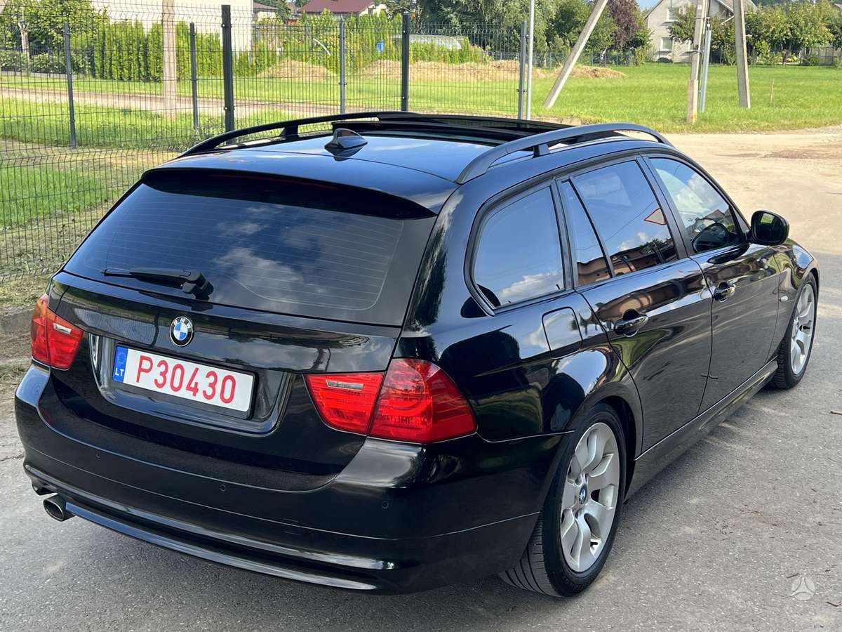 BMW 320, 2.0 l., wagon