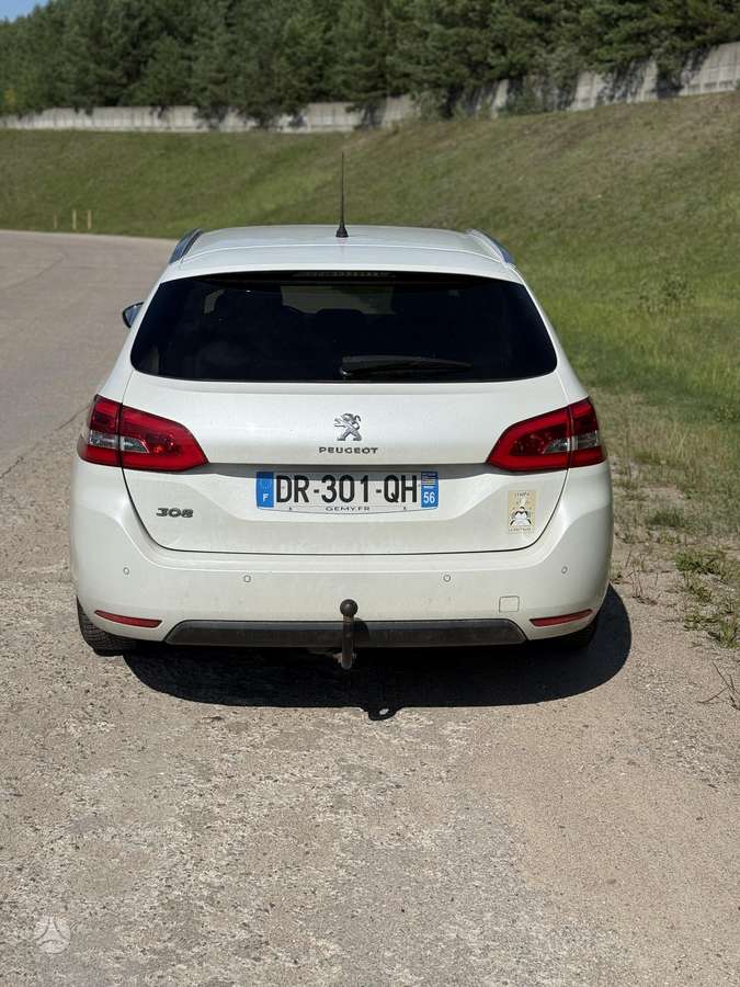 Peugeot 308, 1.2 l., Универсал