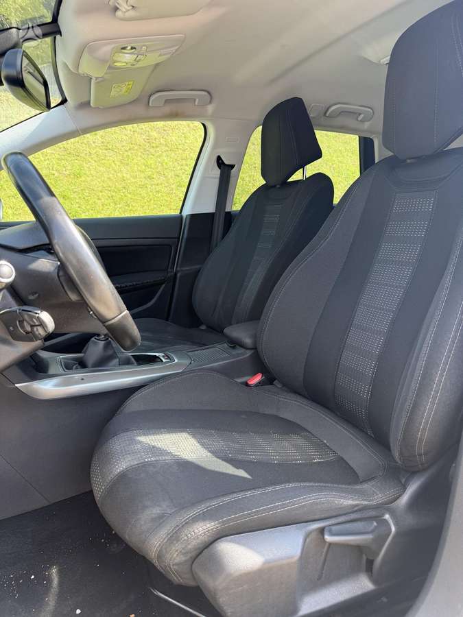 Peugeot 308, 1.2 l., Универсал