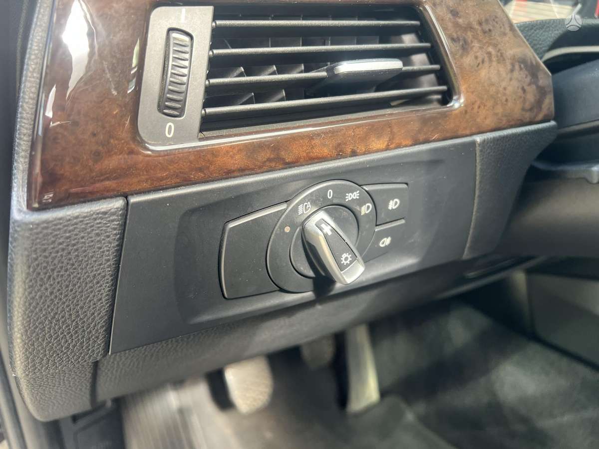 BMW 320, 2.0 l., wagon