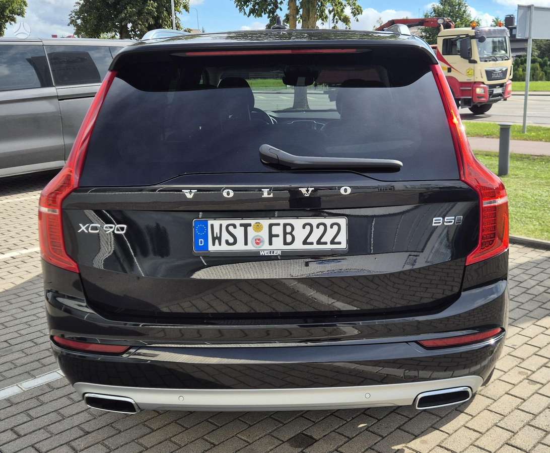 Volvo XC90 - 4