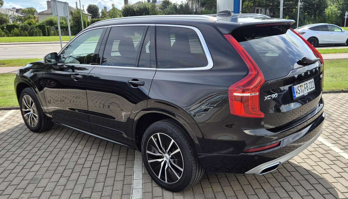 Volvo XC90 - 5