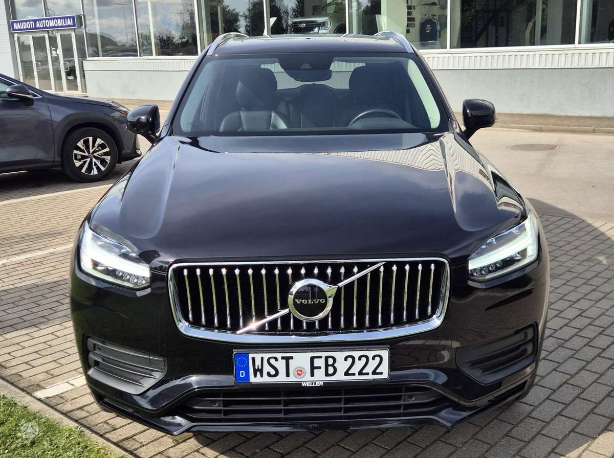 Volvo XC90 - 8