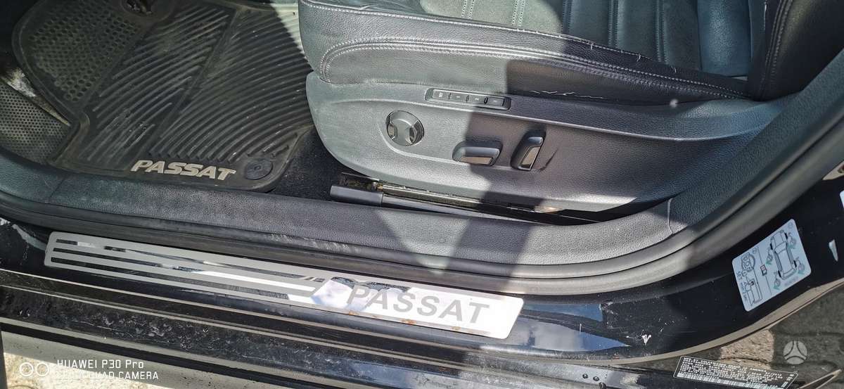Volkswagen Passat - 8
