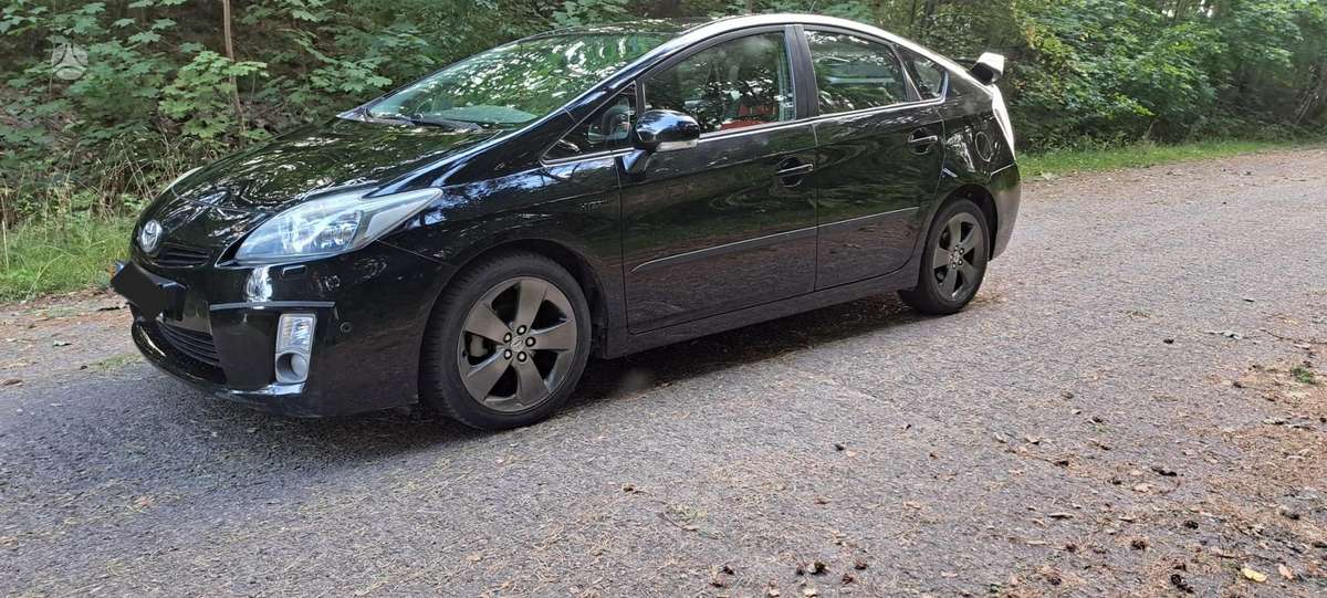 Toyota Prius - 2