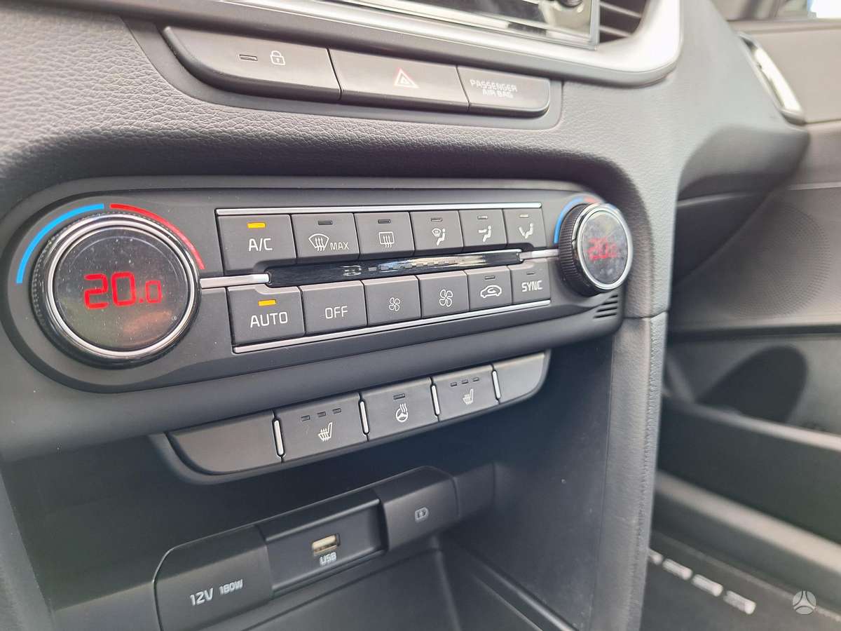 Kia Ceed, 1.0 l., Хэтчбек