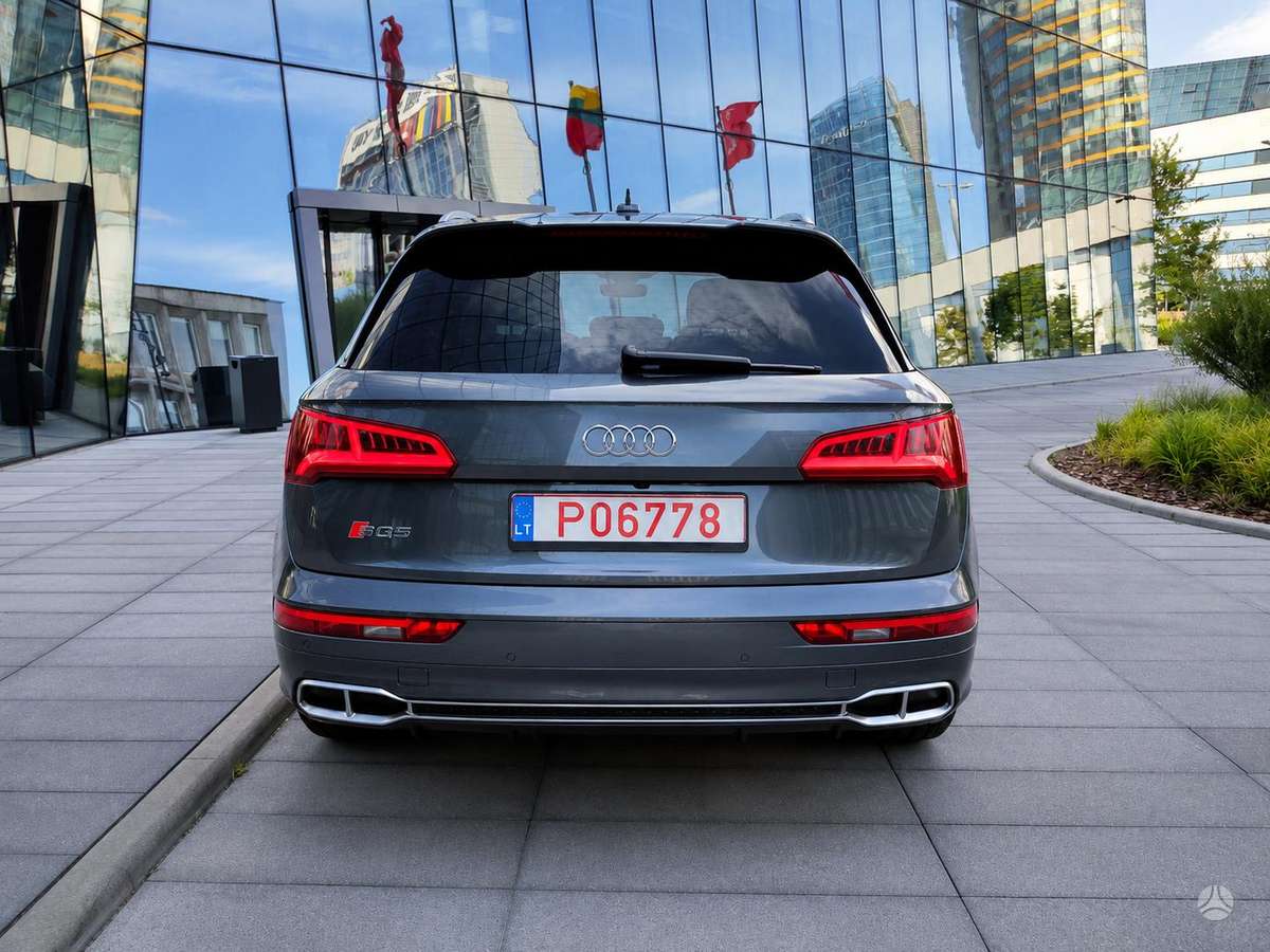 Audi SQ5, 3.0 l., off-road / crossover