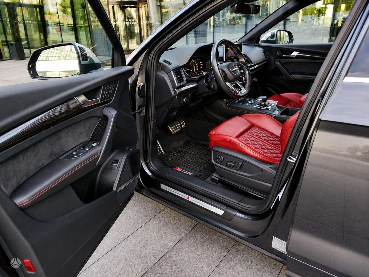 Audi SQ5, 3.0 l., off-road / crossover