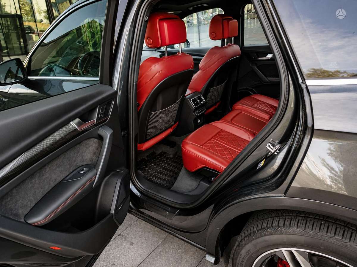 Audi SQ5, 3.0 l., off-road / crossover