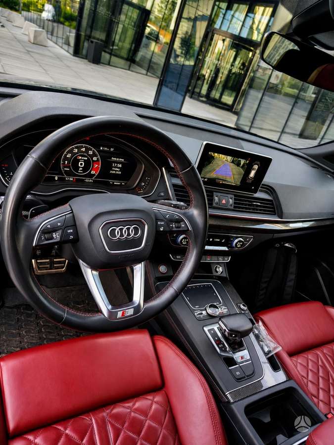Audi SQ5, 3.0 l., off-road / crossover