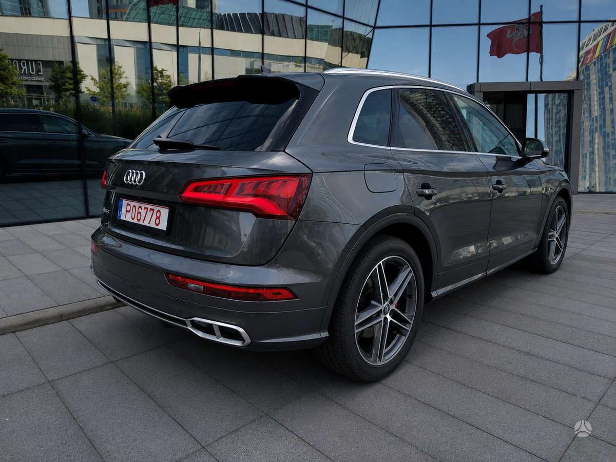 Audi SQ5, 3.0 l., off-road / crossover