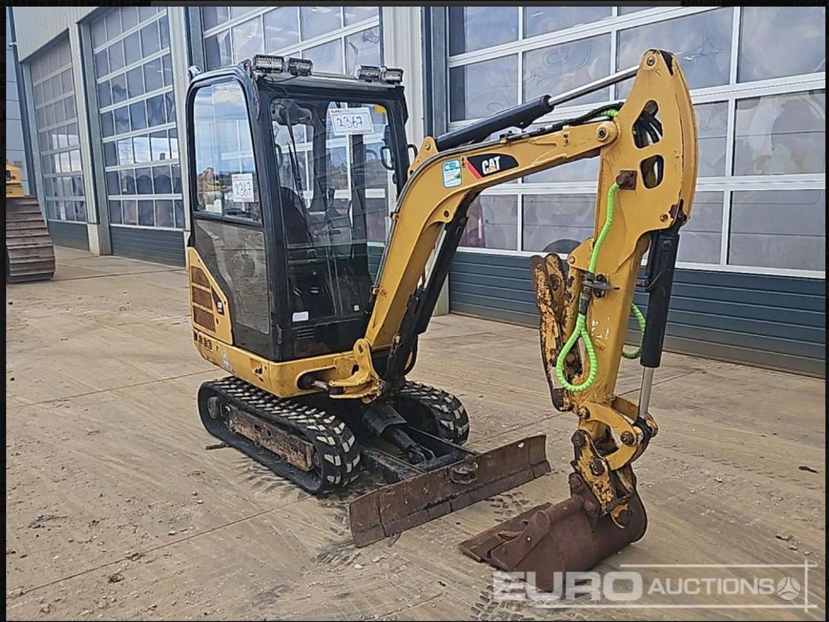Caterpillar 301.7D, mini excavator
