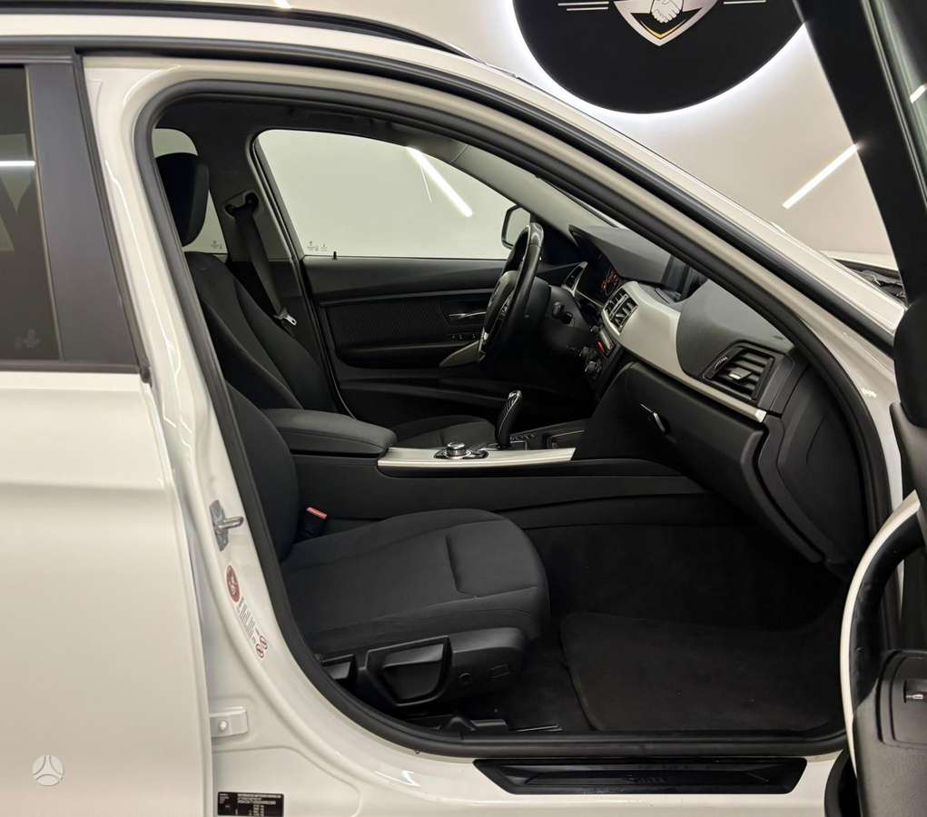 BMW 320, 2.0 l., universalas